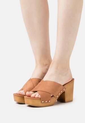VEGAN SPENCER - Clogs - cognac