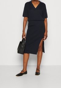 Tommy Hilfiger Pletené šaty - dark blue