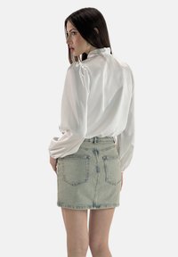 Elara Langarmshirt - weiß
