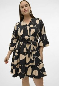 Vero Moda Curve ZERA - Hverdagskjole - black