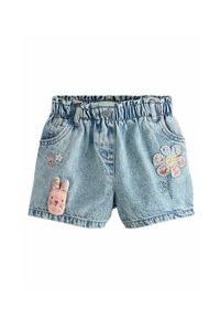 Shorts in denim con un lavaggio azzurro chiaro, caratterizzati da dettagli con applicazioni floreali e un coniglietto, vita elastica e due tasche laterali.