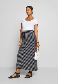 Anna Field MAMA 3 PACK - T-shirt basic