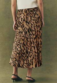 Next REGULAR FIT - Jupe trapèze - leopard print
