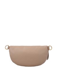 Clutch in pelle beige dalla forma arrotondata, con una superficie testurizzata e dettagli in oro sui lati.