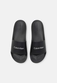 Calvin Klein CHUNKY POOL SLIDE - Papucsszandálok - black