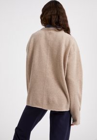 ARMEDANGELS Sweter