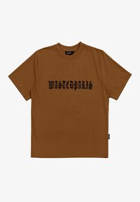 Hnědé bavlněné tričko s černým textem "WASTEDPARIS" v tučném písmu. Krátké rukávy a klasický design s kulatým výstřihem.