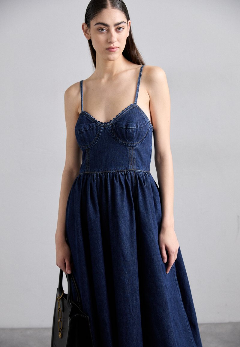 sandro ANCIEN - Denim dress - blue jean/blue - Zalando