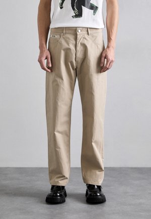 INSTITUTIONAL - Housut - beige