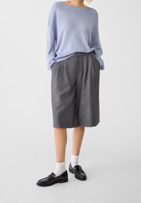Stradivarius Sweter