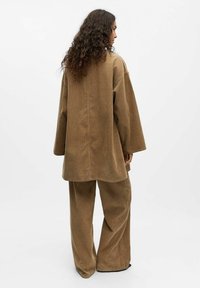 Object MIDI - Skjortekjole - tannin