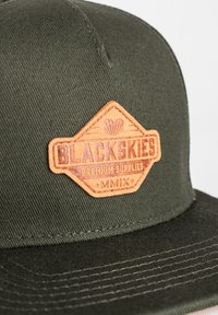 Blackskies ESSENTIALS SNAPBACK  - Sapka - olive