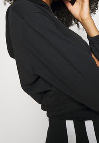 Even&Odd by Zalando Sweat zippé - black