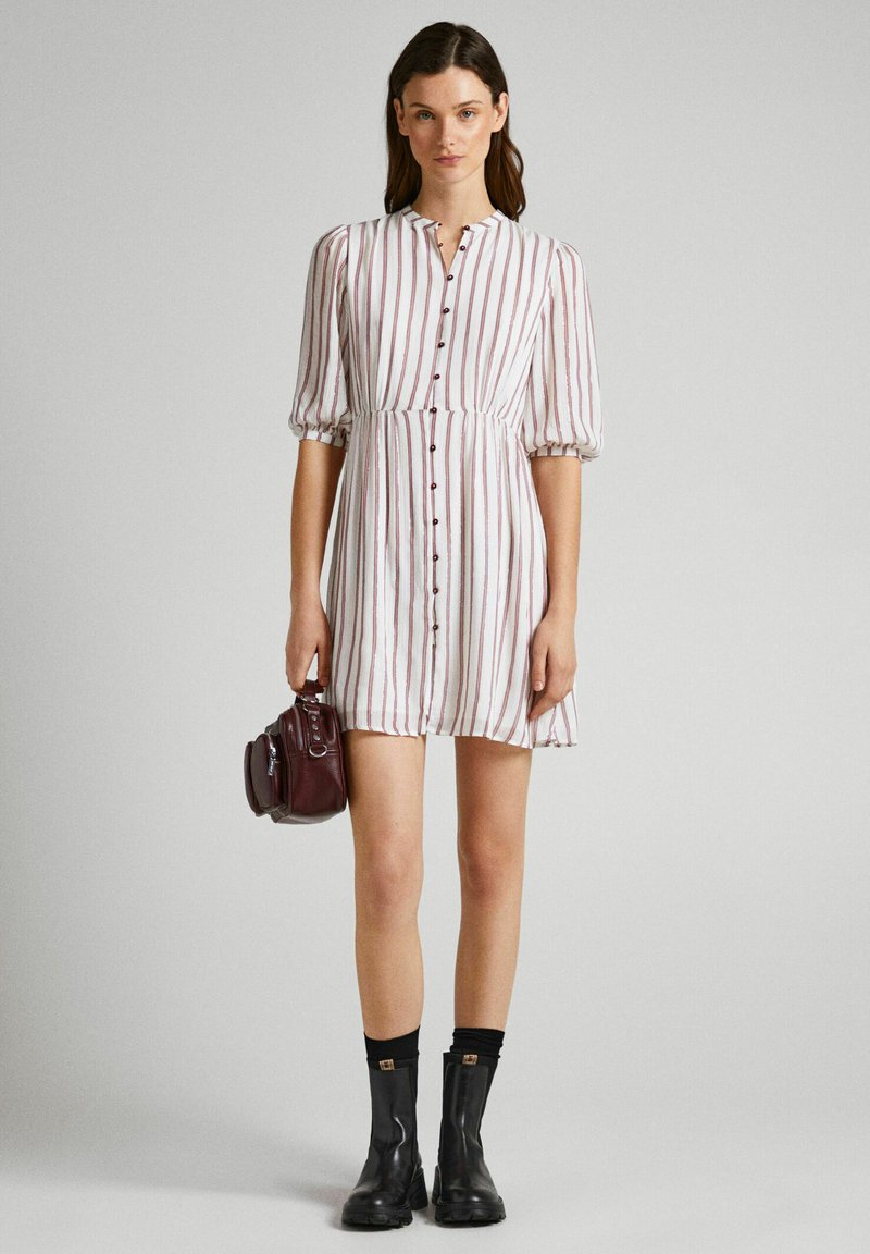 Pepe Jeans Blousejurk wit Pepe Jeans Blousejurk wit