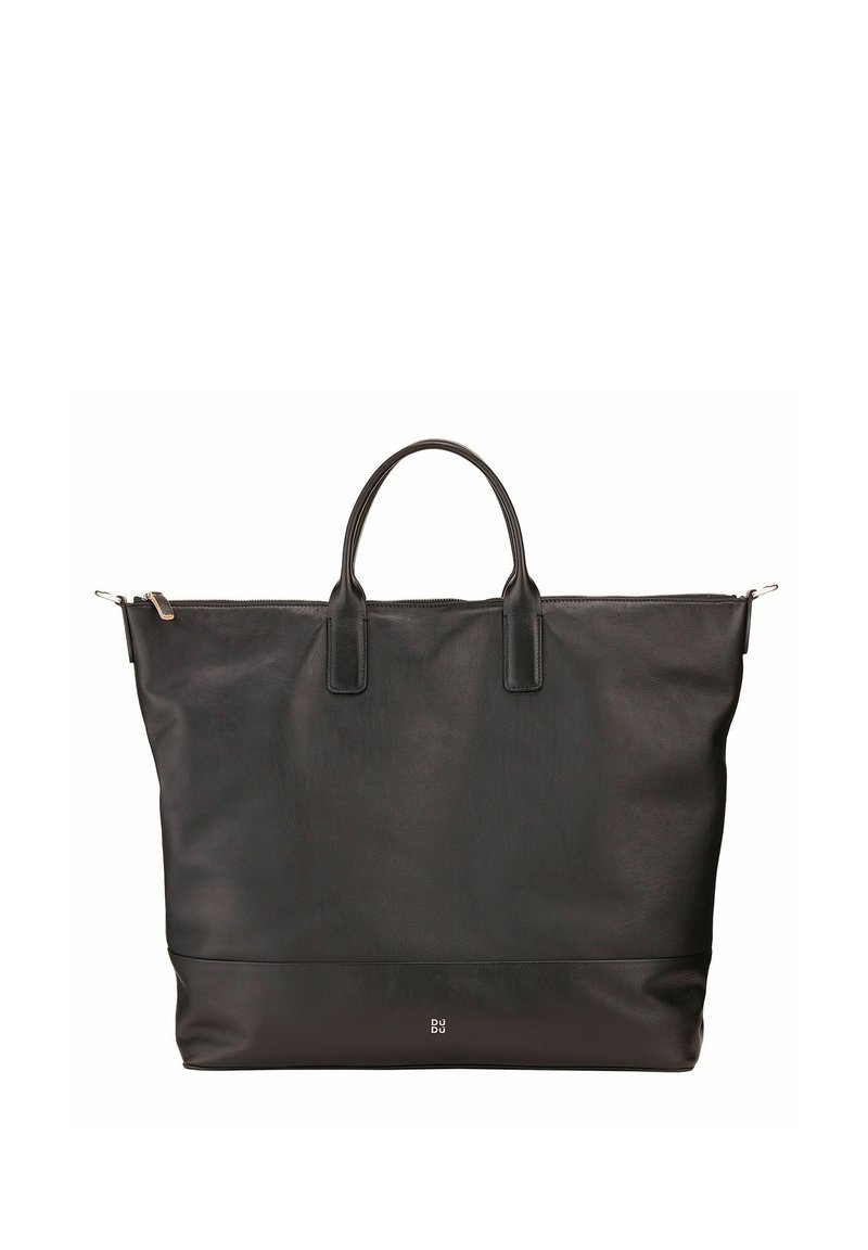 Borsa a mano in pelle nera con due manici, chiusura con zip, superficie liscia e dettaglio del logo sulla parte inferiore. Forma rettangolare, design minimalista.