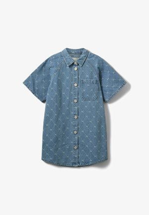 Denim shirt dress with short sleeves, light blue color, featuring a diamond pattern, front button closure, and single chest pocket.