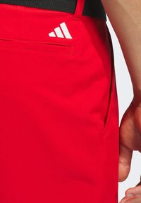 adidas Golf ULTIMATE365 8.5-INCH GOLF  - Träningsshorts - better scarlet