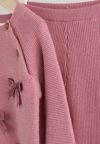Next SET - REGULAR FIT - Trui - pink d bows