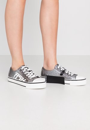 Baskets basses - silver-coloured