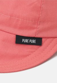 pure pure by BAUER NACKENSCHUTZ UNISEX - Chapéu - faded rose