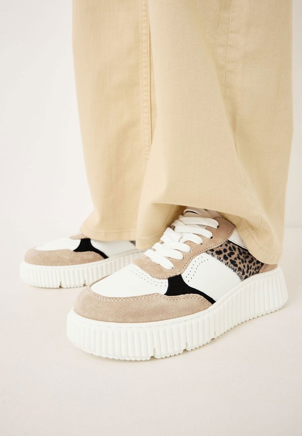 Trainers - beige comb