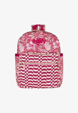 Roze rugzak met witte en roze bloemenpatronen, voorvak met golvende strepen en een klein bovenhandvat.