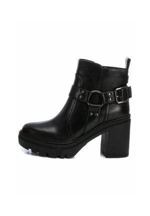 Tronchetti - black