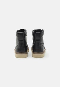 Jack & Jones JFWALDGATE  - Botines con cordones - anthracite/marshmallow
