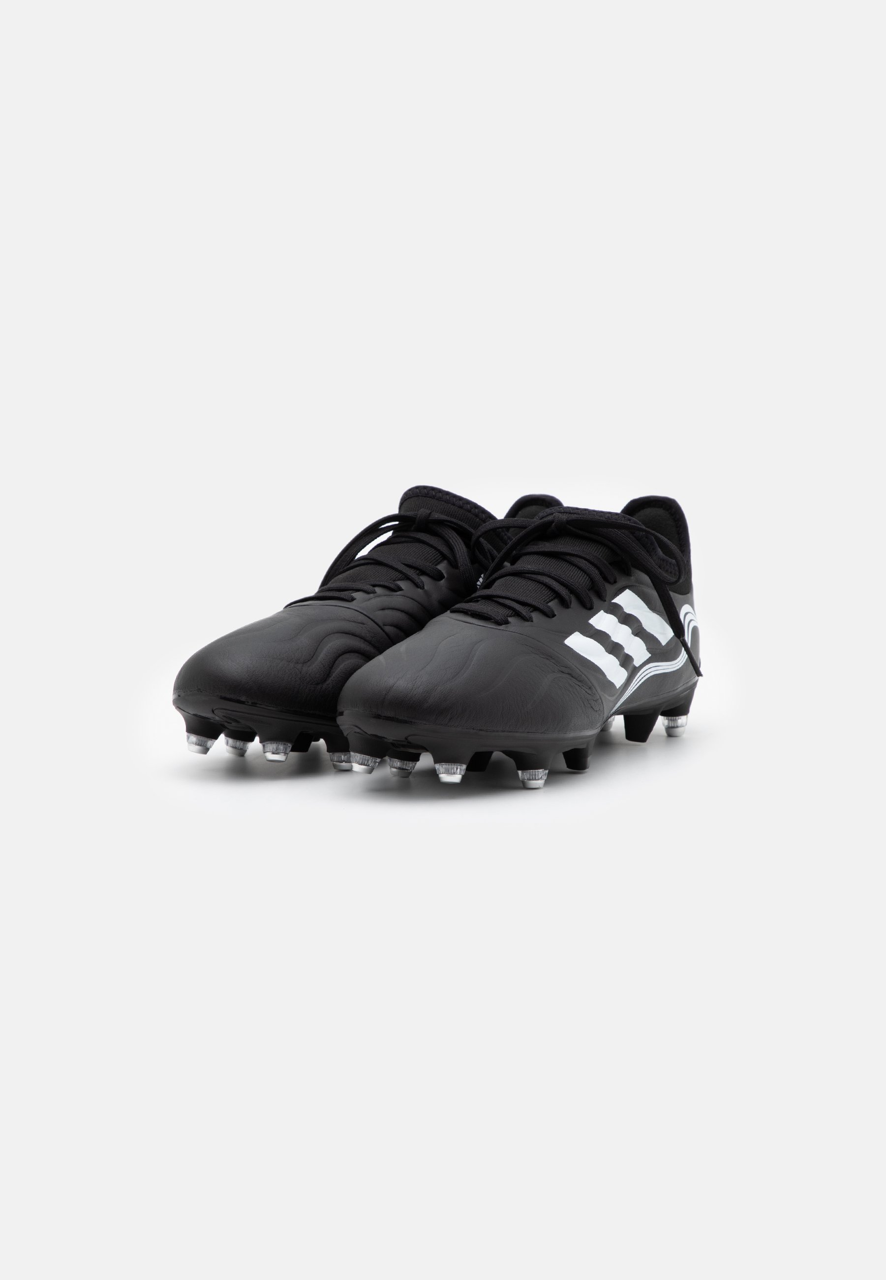 mens adidas moulded football boots