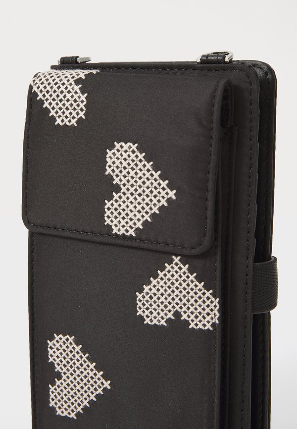 PHONE HOLDER AMORE - Phone pouch3