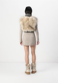 Jaded London MEKA - Brezrokavnik - brown