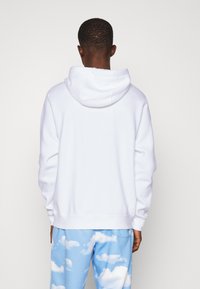 Nike Sportswear HOODIE - Camisola - white
