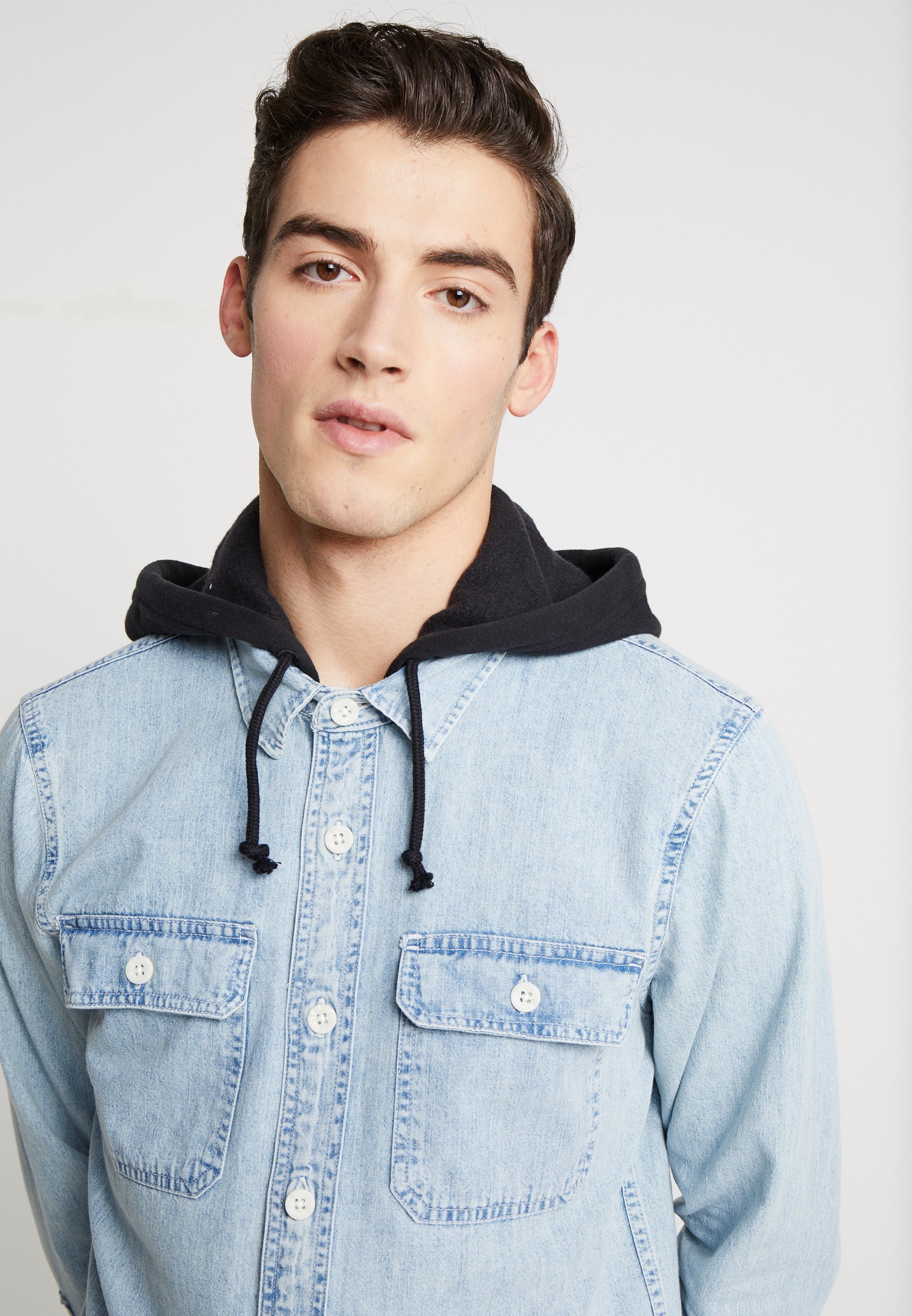 Hollister Co. HOOD Skjorte acid denim Zalando.no Hollister Co. HOOD Skjorte acid denim Zalando.no