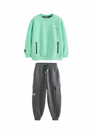 JOGGERS SET - Sweatshirt - green