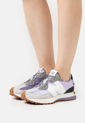 New Balance, Baskets basses - purple
