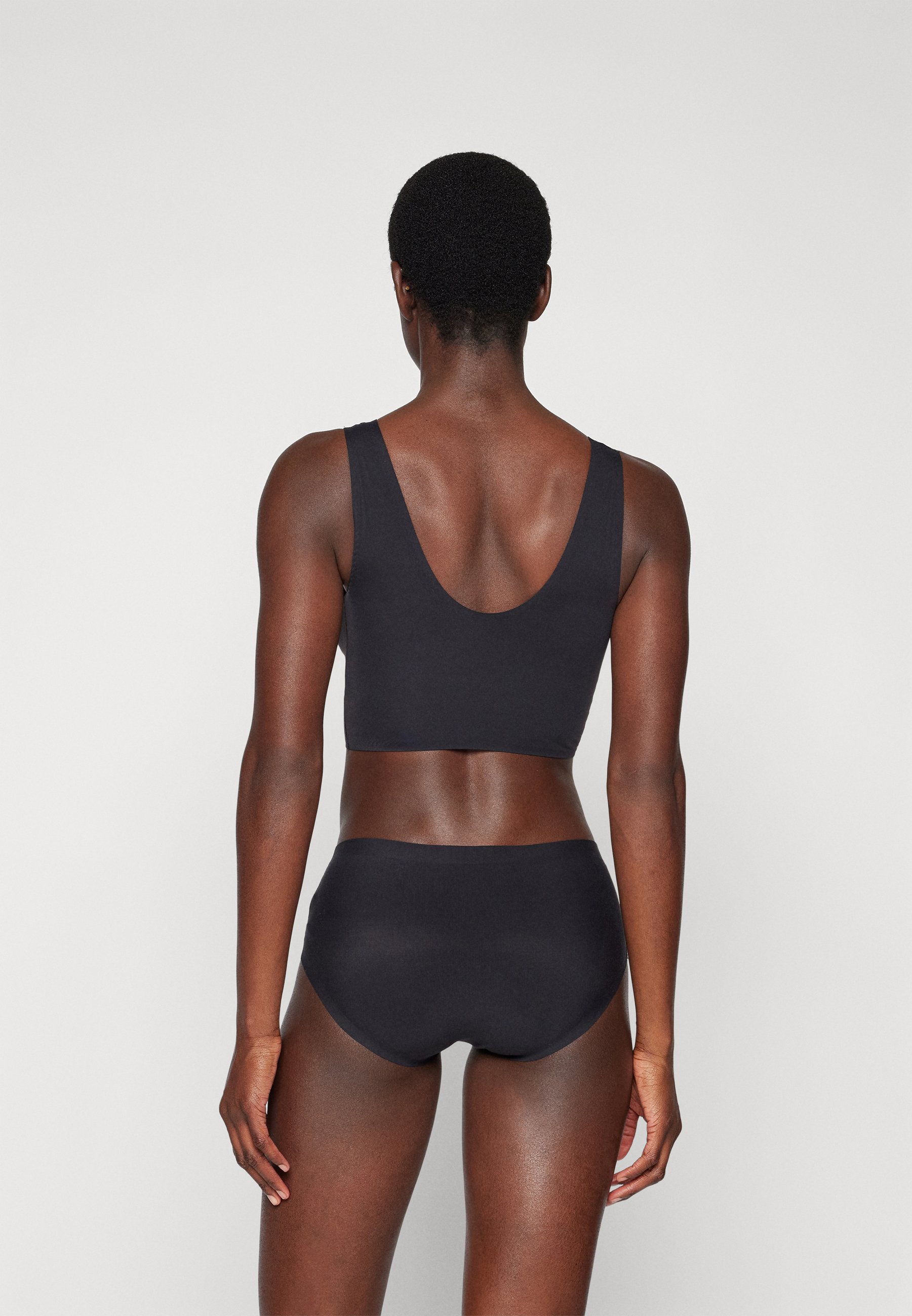 Schiesser Damen Bustier Ohne Pads – Nahtlos & Bequem Im Matt-Look