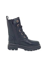 Stivale da combattimento in pelle nera con cerniera laterale, quattro occhielli con lacci neri, suola spessa e linguetta sul retro.