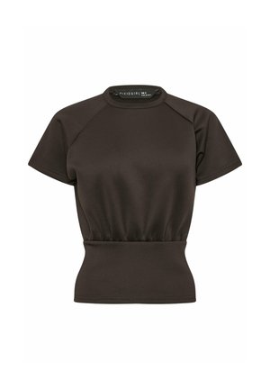 Haut ajusté marron foncé à manches courtes, col rond et taille élastique resserrée.