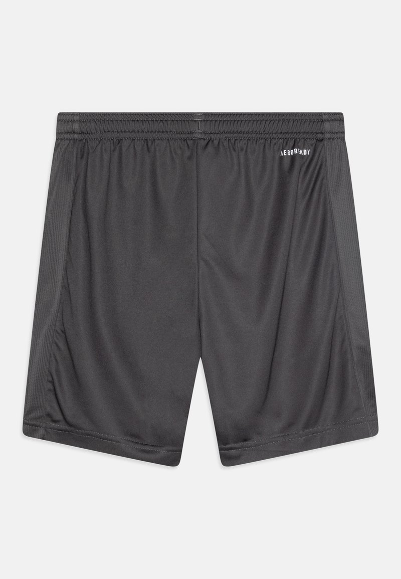 adidas Performance ESSENTIALS REGULAR FIT KIDS Sports shorts