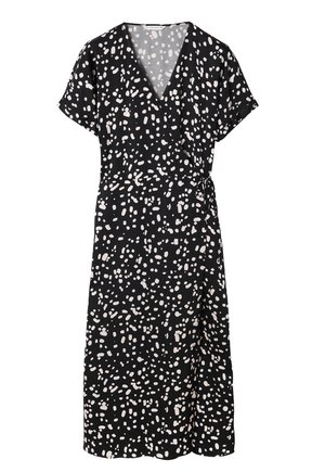 Rochie neagră înfășurată, cu mâneci scurte, având un model cu puncte albe și bej dispersate. Fabricată dintr-un material neted, cu o panglică la talie.