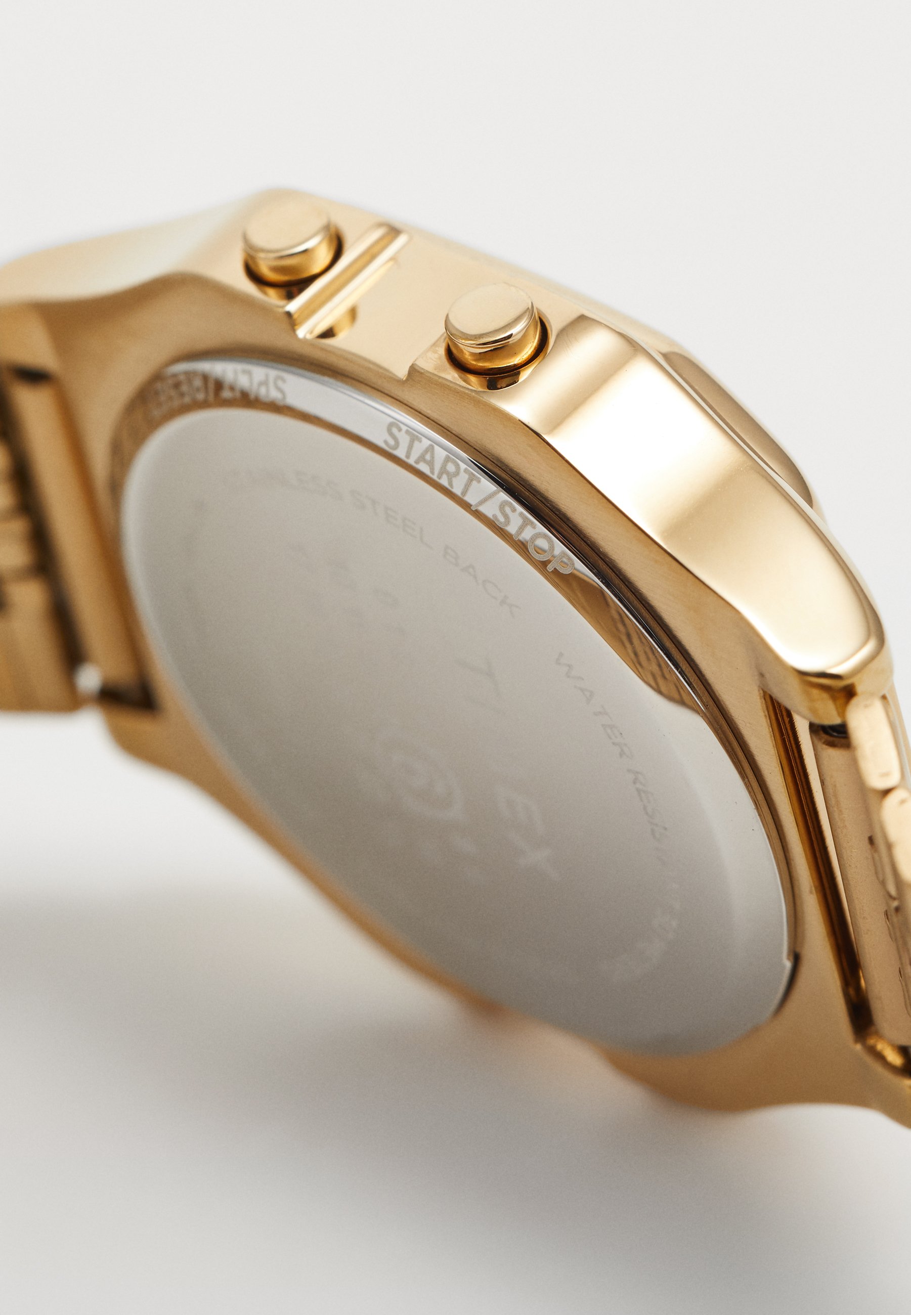 Timex × MM6 T80 Gift Set Extra Bracelet Timex x MM6 Maison Margiela】T80 Gift Set w Extra Bracelet (MM6