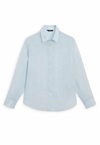 Ljusblå långärmad skjorta i ett mjukt tyg. Den har en spetsig krage, knappstängning framtill och rundad nederkant. Ärmsluten är knäppta.