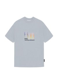 Lichtgrijze katoenen t-shirt met korte mouwen, met een multicolore grafisch ontwerp en de tekst "JACK & JONES" in het midden.
