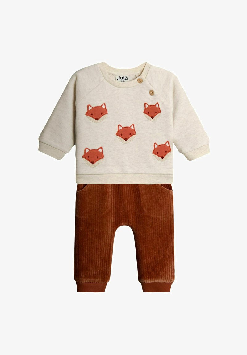 Haut bébé crème à manches longues avec cinq visages de renard et deux boutons, assorti à un pantalon en velours côtelé marron avec poches et poignets aux chevilles.