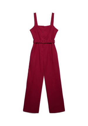 Combinaison rouge sans manches avec jambes larges, boutonnée sur le devant et ceinture assortie avec boucle circulaire à la taille.