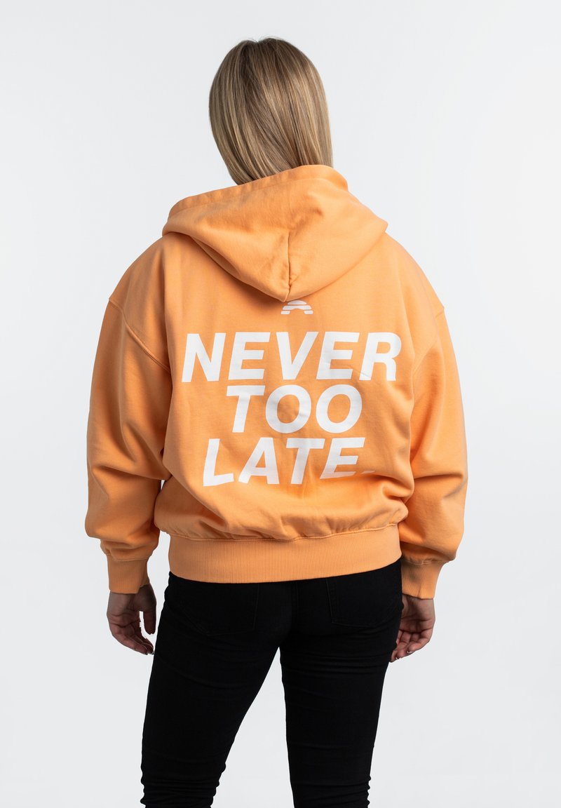 Pegador Sweater met rits abrikoos Pegador Sweater met rits abrikoos