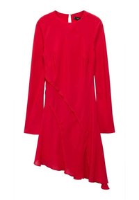 Vestido rojo de manga larga con un diseño asimétrico, hecho de una tela suave, que presenta un escote redondo y un detalle de drapeado lateral.