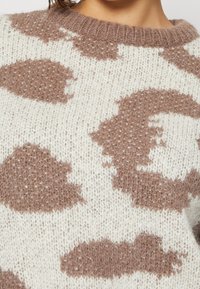 Vero Moda Petite Sweter