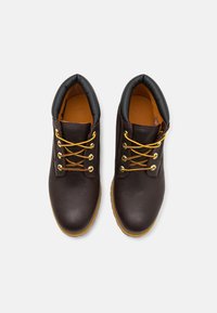 Timberland NELSON - Bottes de neige - dark brown/black
