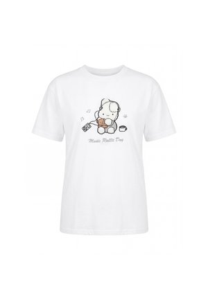 Hvid T-shirt med en sød tegneserie-kanin med hovedtelefoner, der holder en småkage, en musikafspiller, en kop, noder samt teksten "Music Rabbit Day."